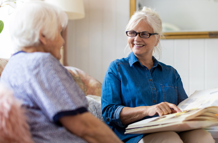 Prawa i obowiązki opiekunki osób starszych